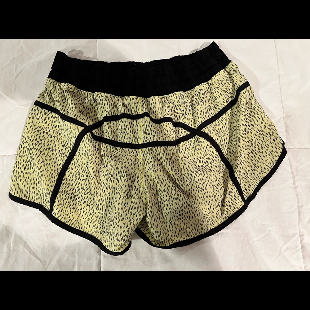 Woman’s lululemon shorts size 10